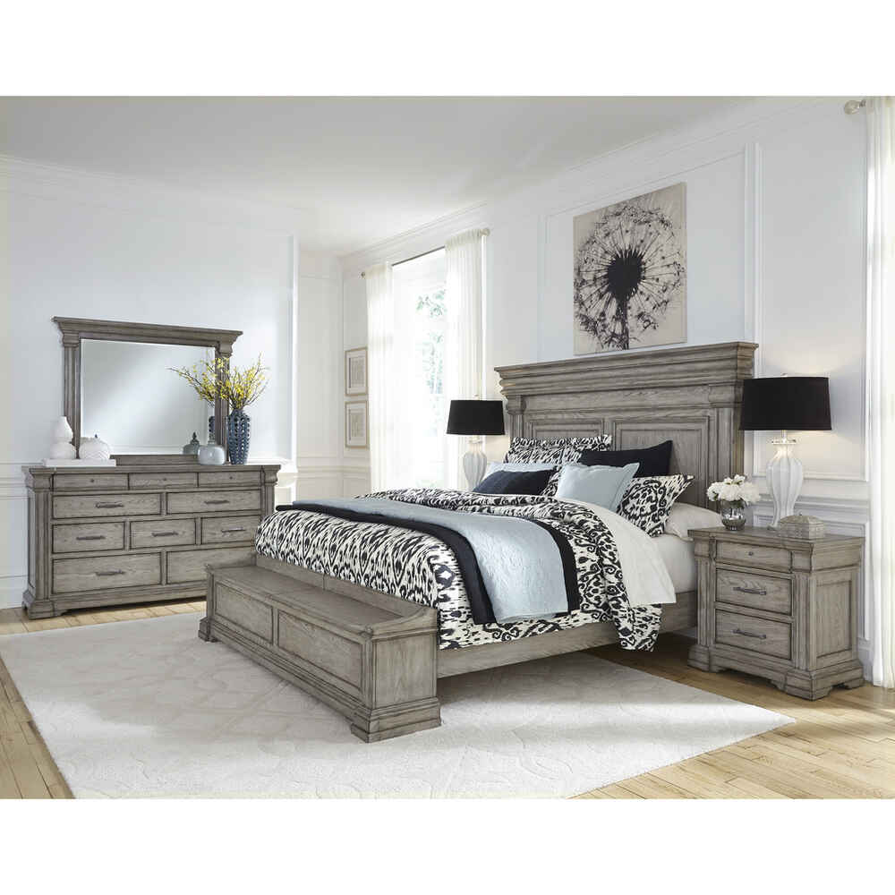 Queen Panel Bed with Blanket Chest Footboard